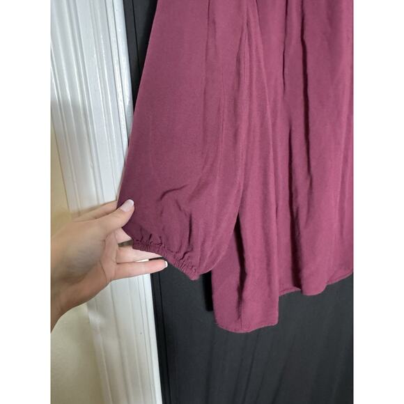 The Pioneer Woman Split Neck Embroidered Blouse Women's Plus Size 2X - Picture 4 of 8